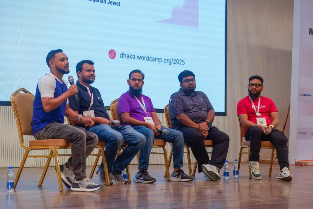 Shahjahan Jewel Speaking at WordCamp Dhaka 2025